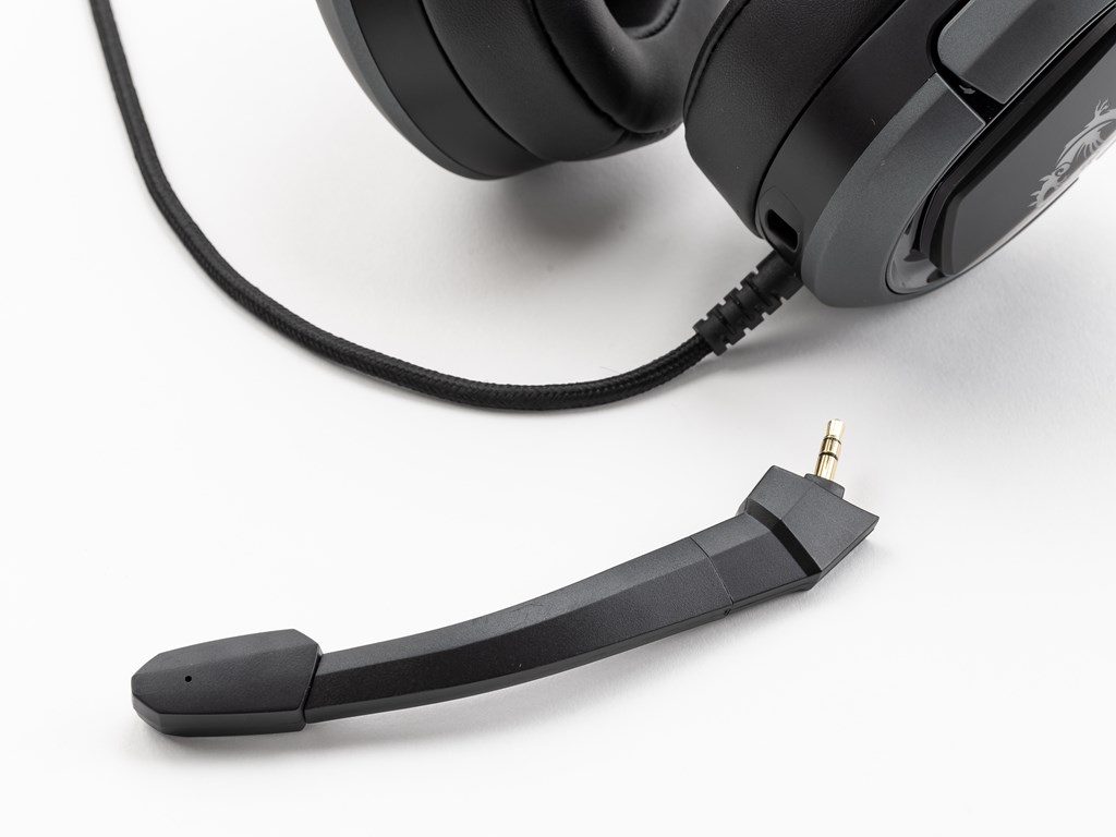 MSI_headset_29_1024x768