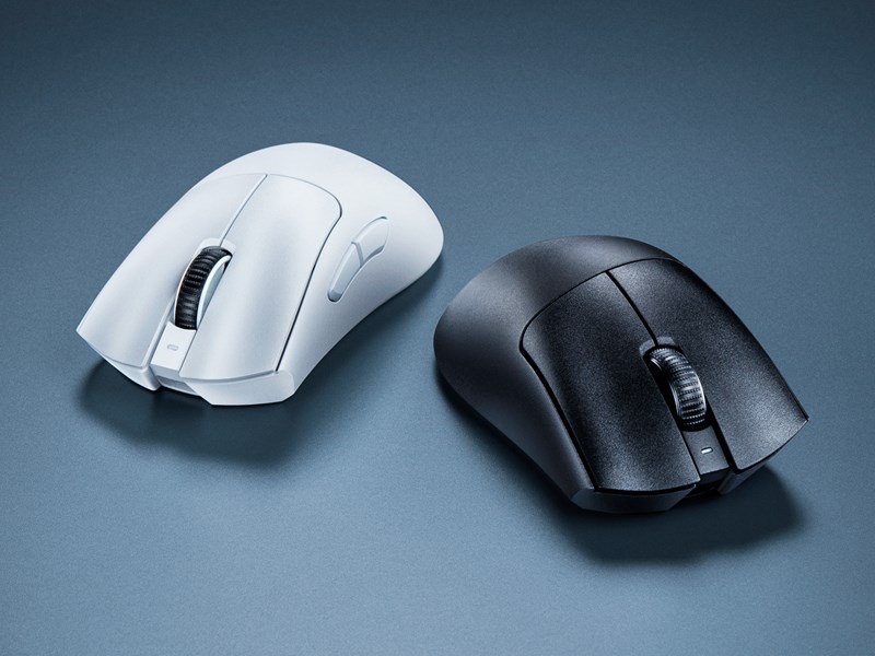 DeathAdder_V3Pro_800x600a