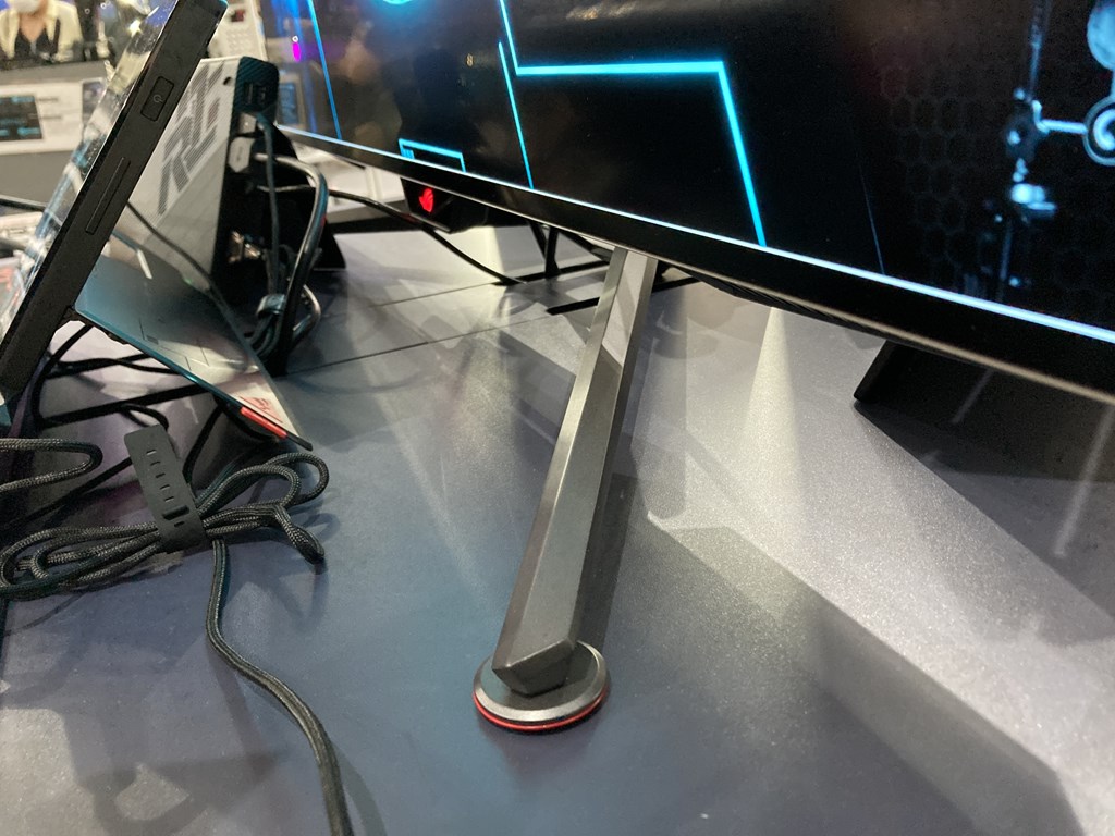 tgs2022_asus02_1024x768i