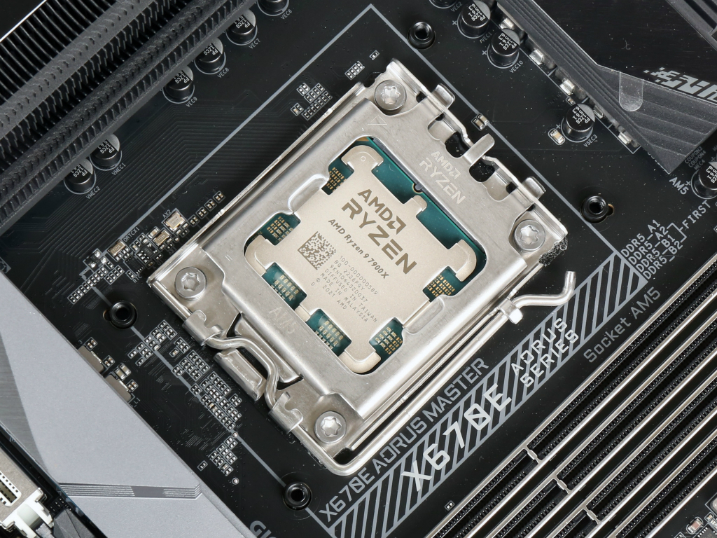 ryzen7000_903_1024x768