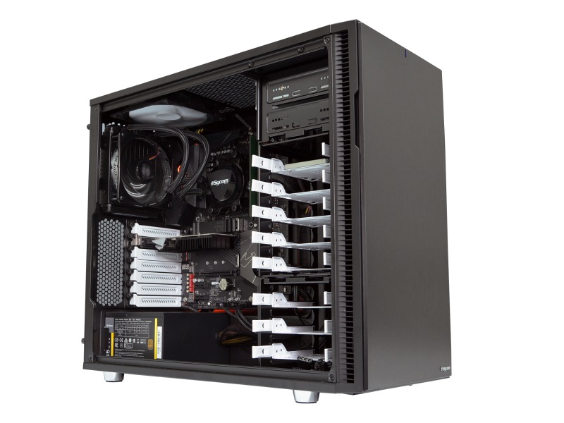 05_AquaMasterX670A_800x600a
