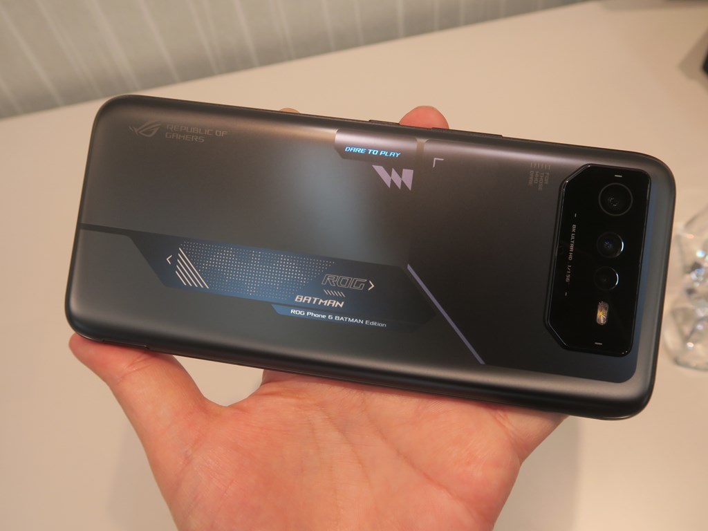 ROG_Phone6JP_1024x768n