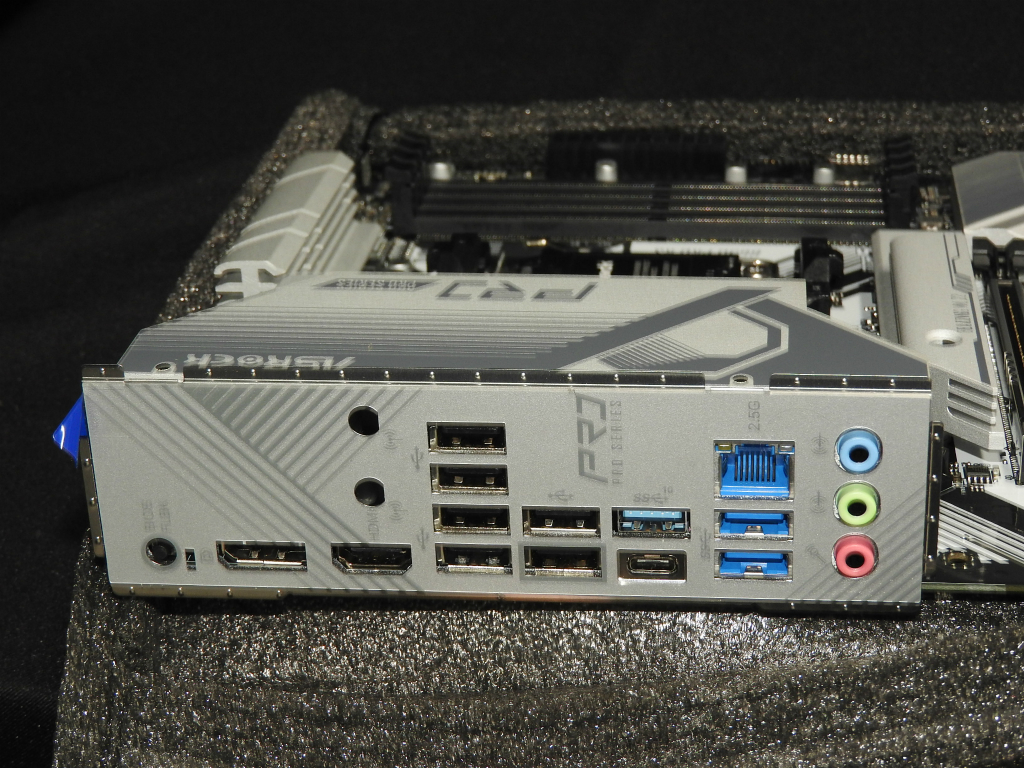 B650_as2_1024x768j