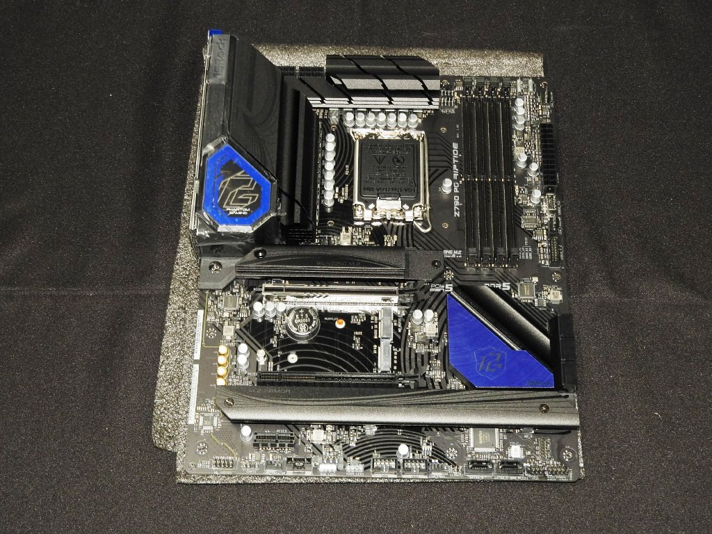 z790_asrock_204_1024x768