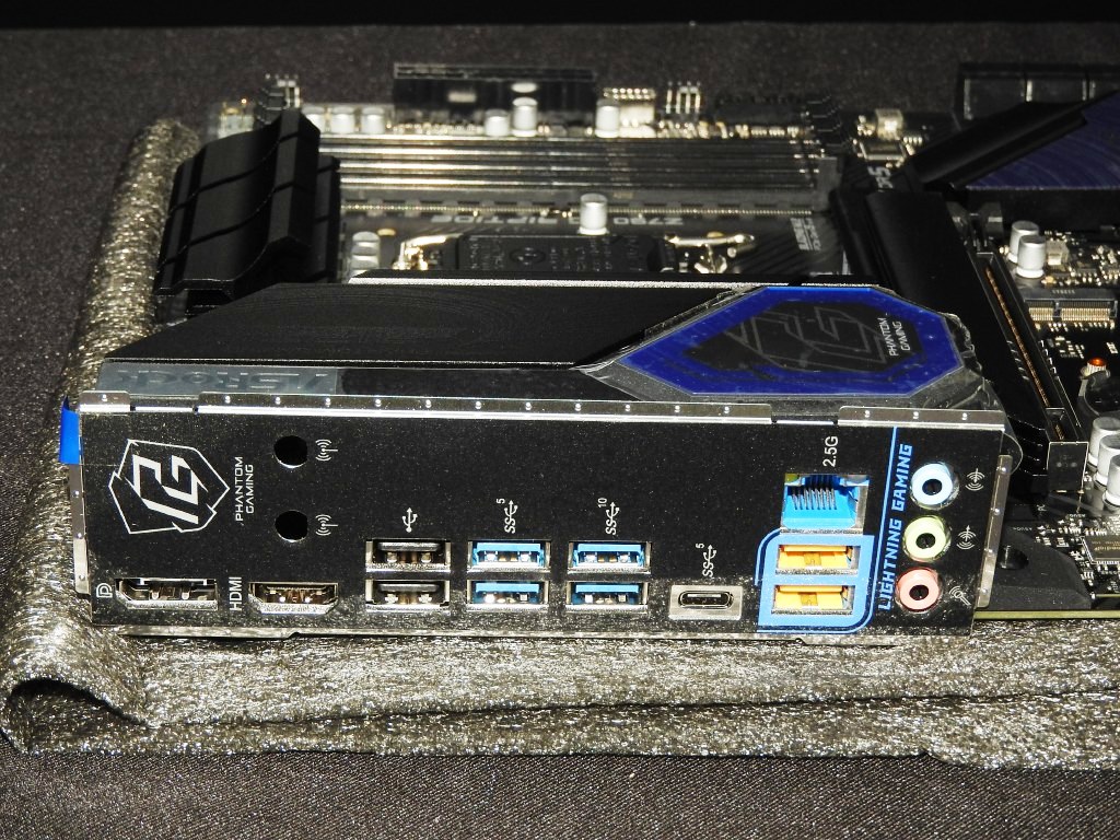 z790_asrock_205_1024x768