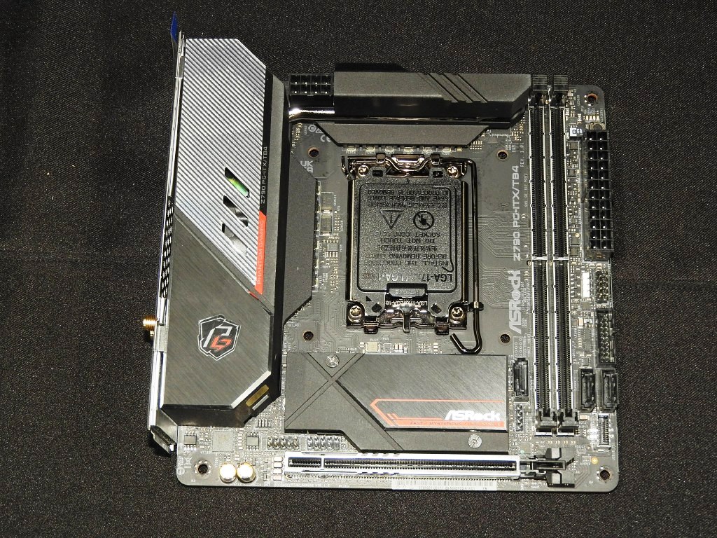 z790_asrock_216_1024x768