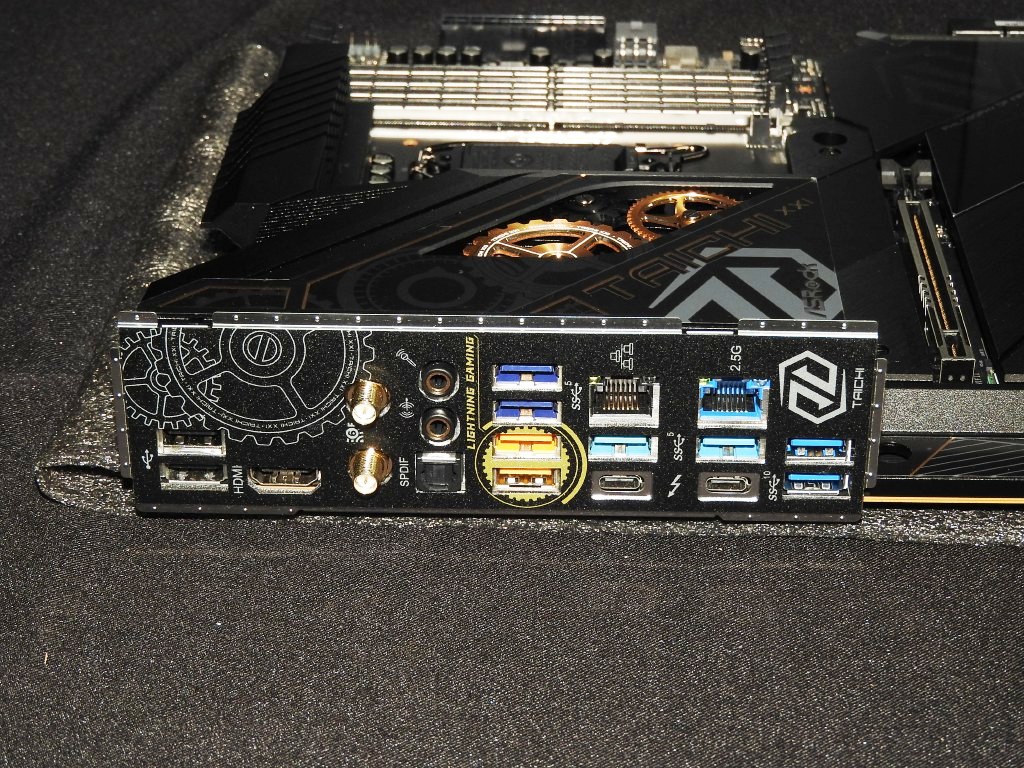 z790_asrock_303_1024x768