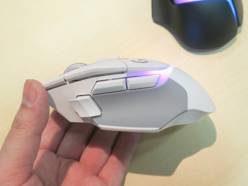 G502x_800x600h