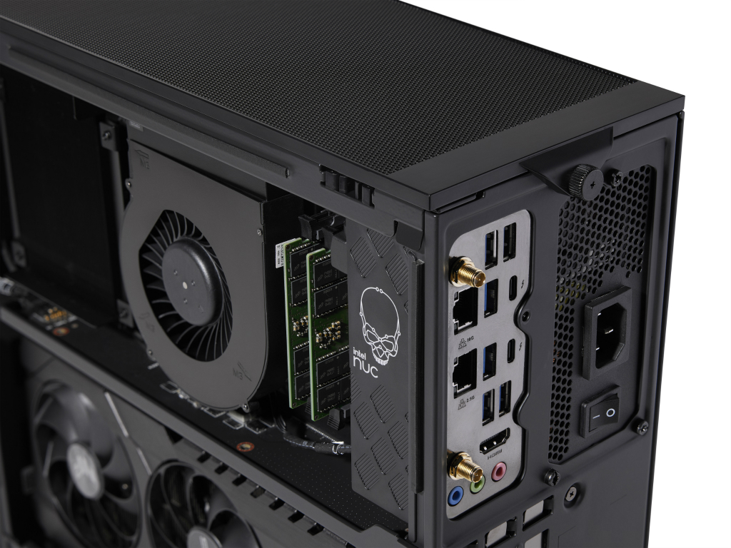 nuc_13_extreme_1024x768f