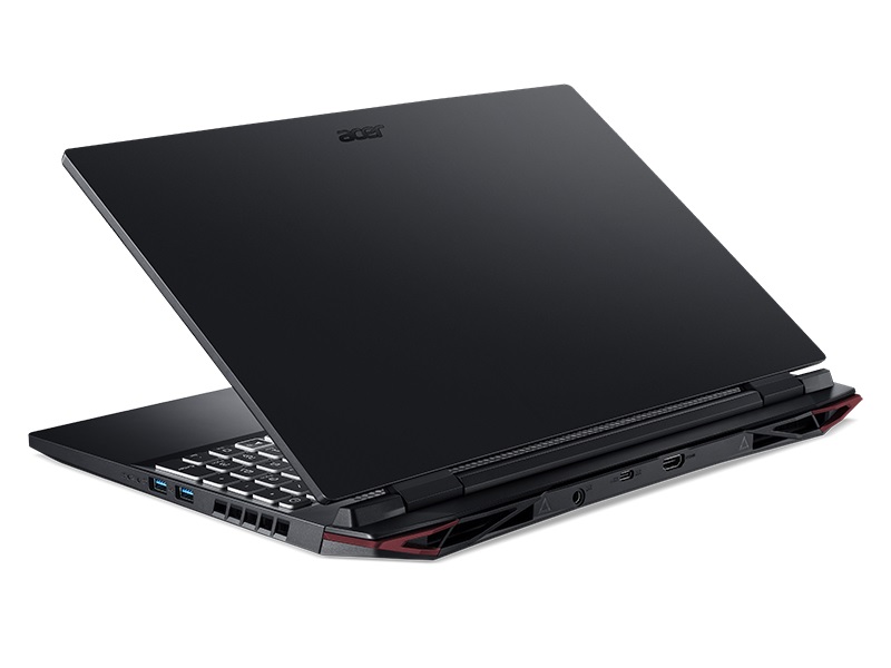 nitro_156_800x600b