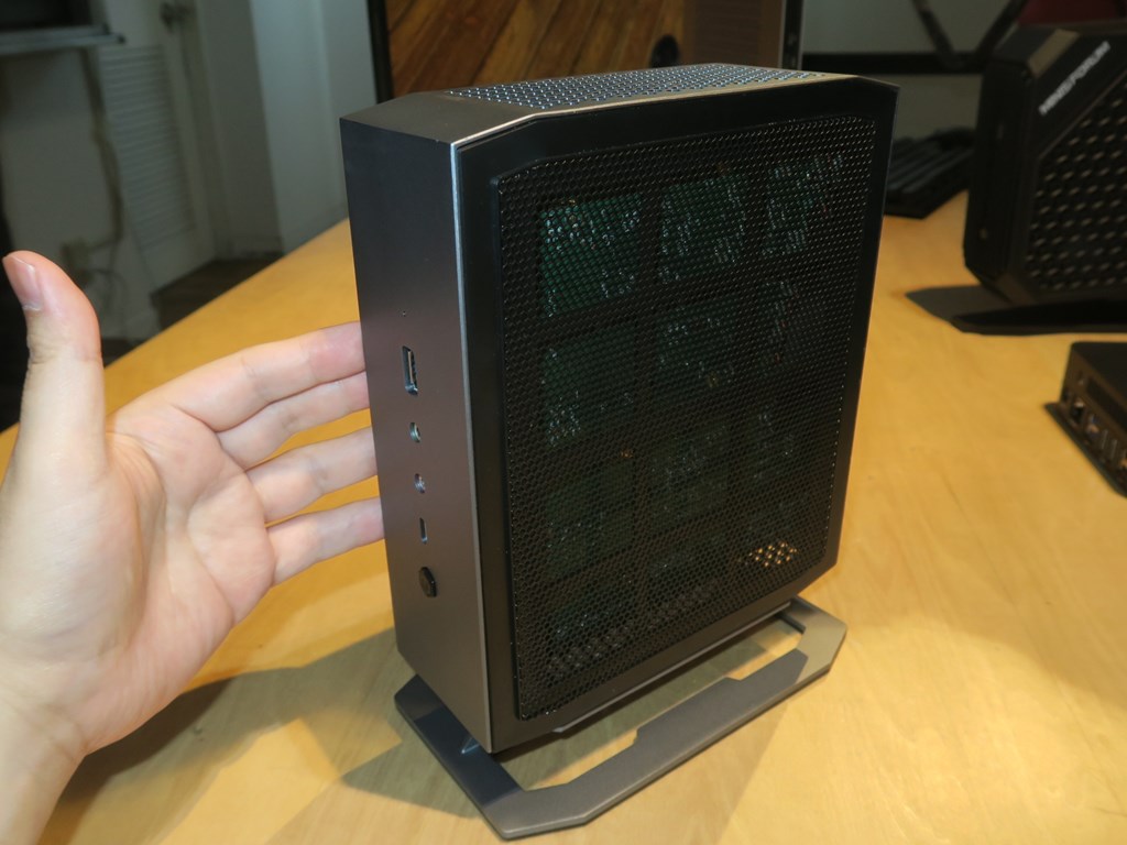 minisforum221122_1024x768l