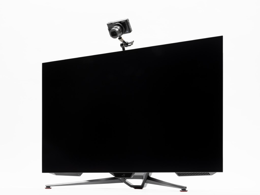 ROG_Swift_OLED_PG42UQ_68_1024x768