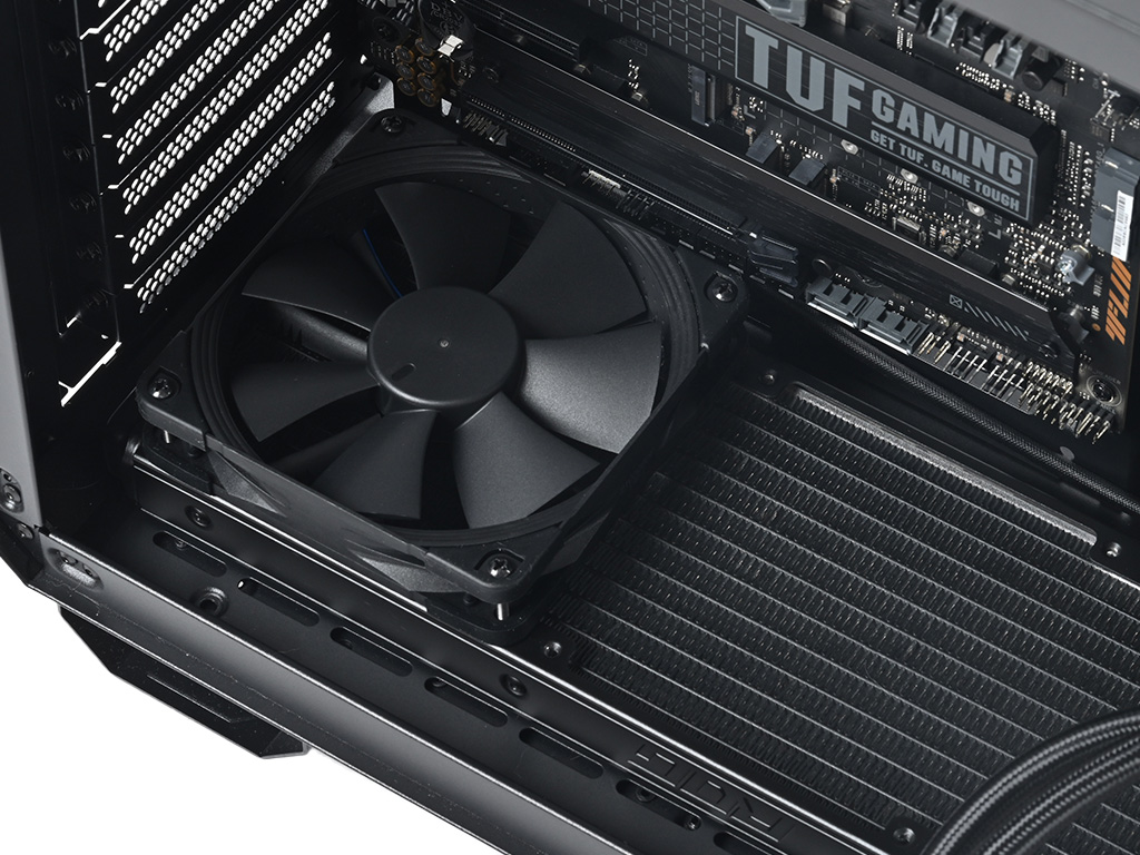 tuf_gaming_gt502_77