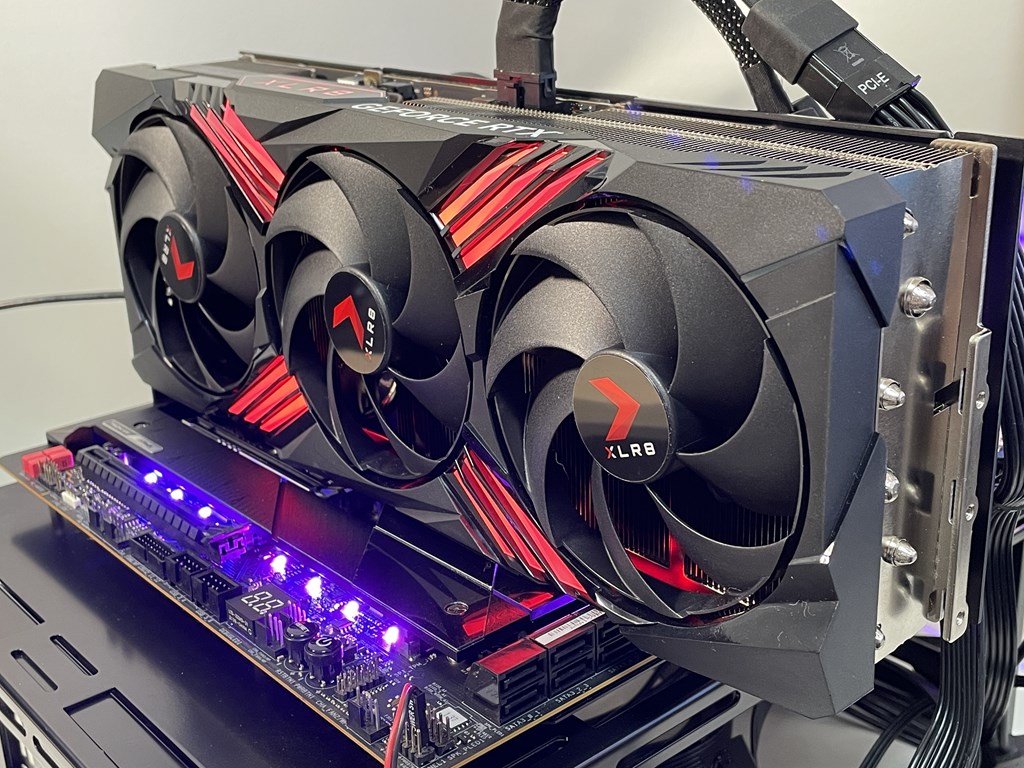 pny_rtx4080_xlr8_verto_epicx_08