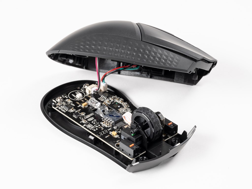 clutch_gm31_lightweight_wireless_30