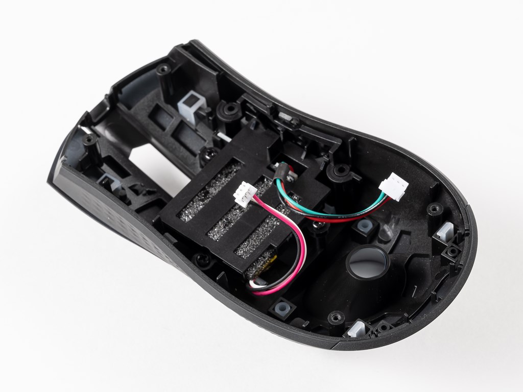 clutch_gm31_lightweight_wireless_43