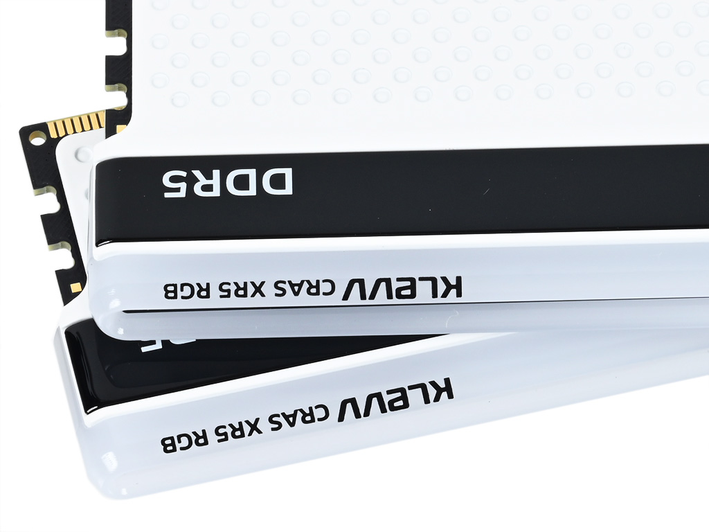 klevv_cras_xr5_ddr5_09