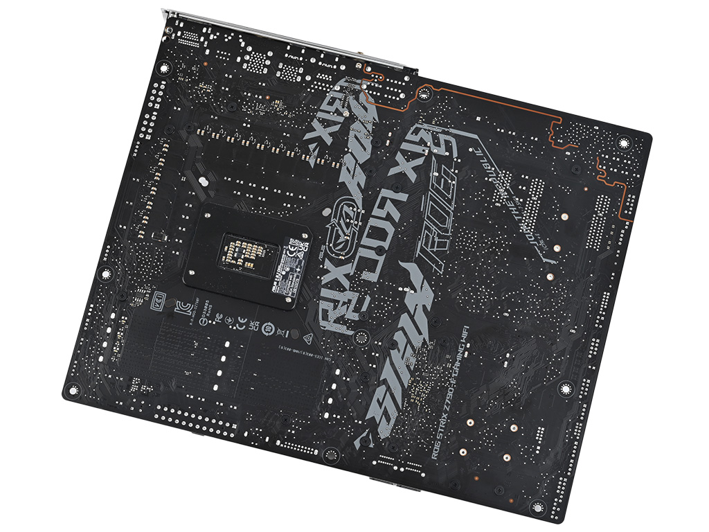 rog_strix_z790-f_gaming_wifi_05
