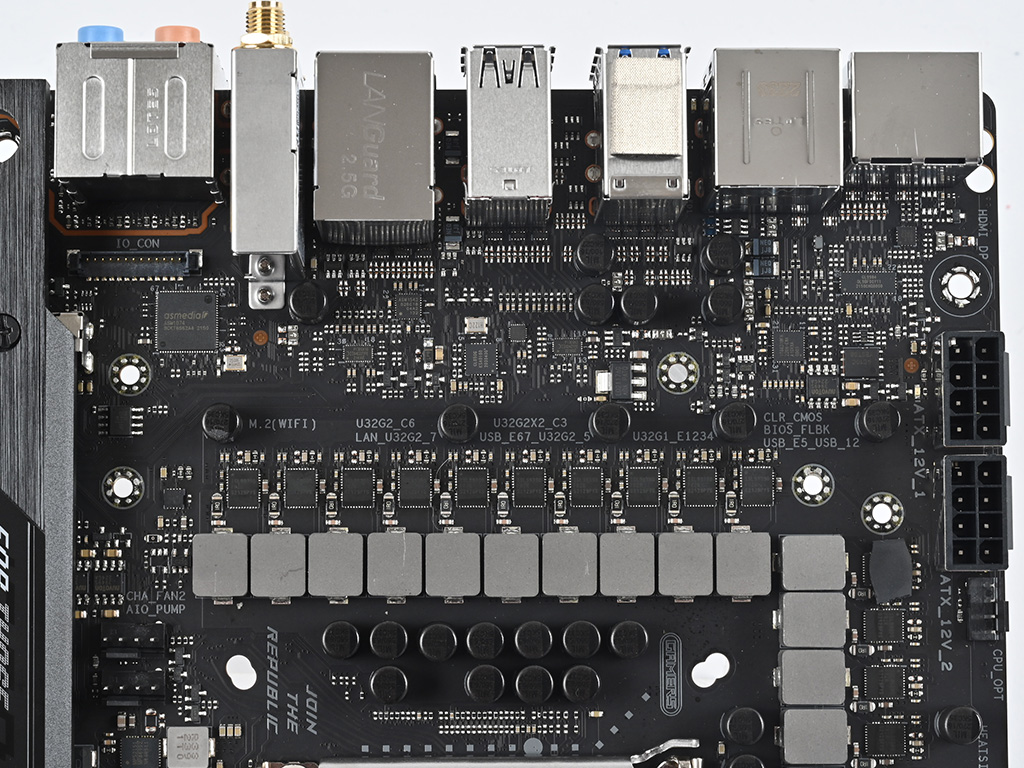 rog_strix_z790-f_gaming_wifi_30