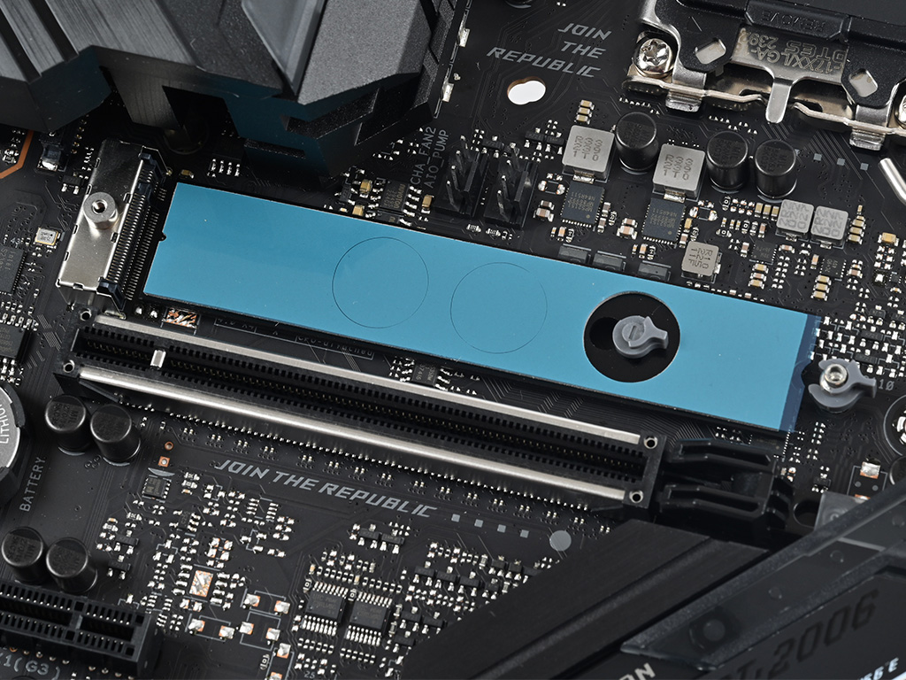 rog_strix_z790-f_gaming_wifi_51