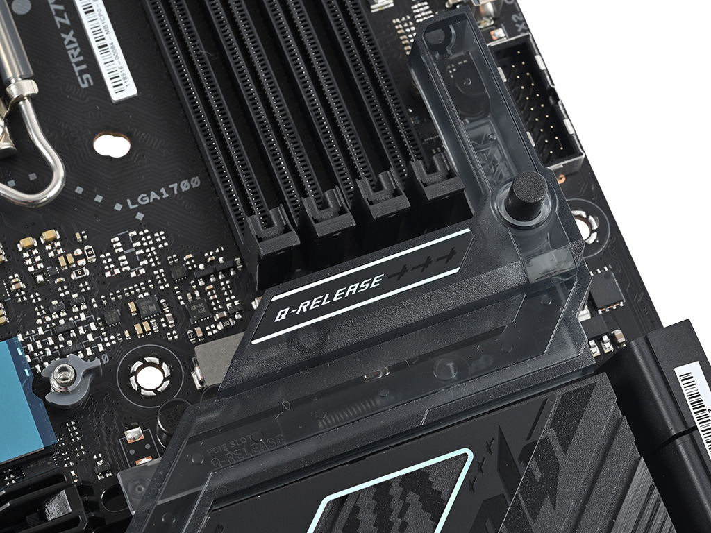 rog_strix_z790-f_gaming_wifi_54