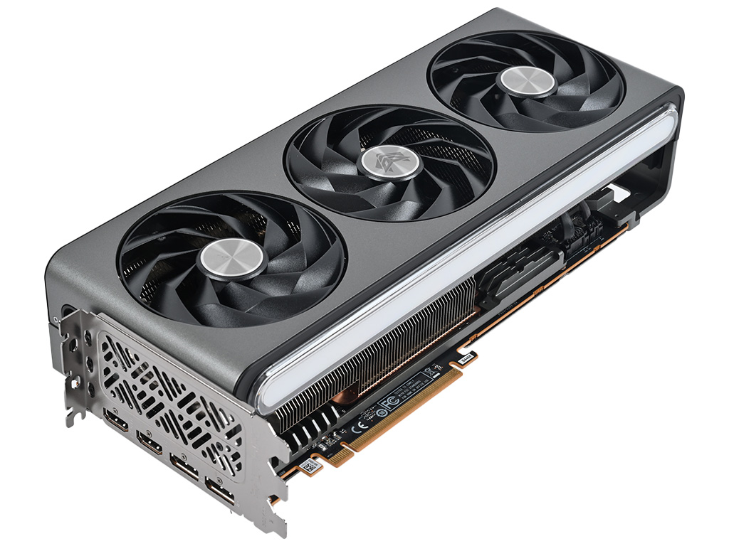 sapphire_nitro_radeon_rx_7900_xtx_04