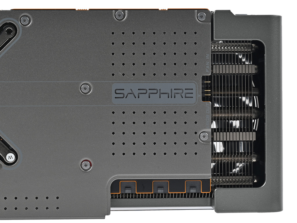 sapphire_nitro_radeon_rx_7900_xtx_17