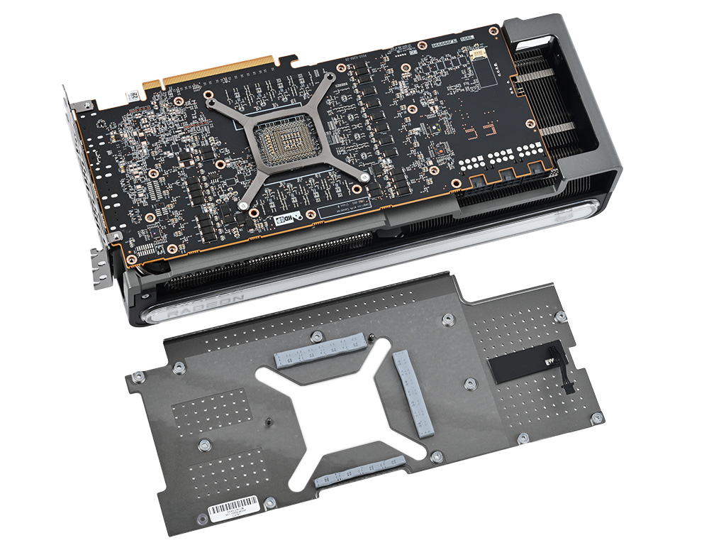 sapphire_nitro_radeon_rx_7900_xtx_26