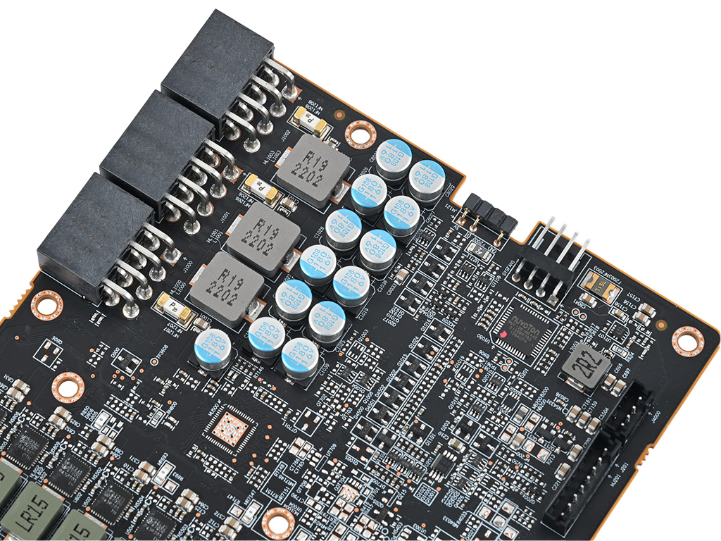 sapphire_nitro_radeon_rx_7900_xtx_51