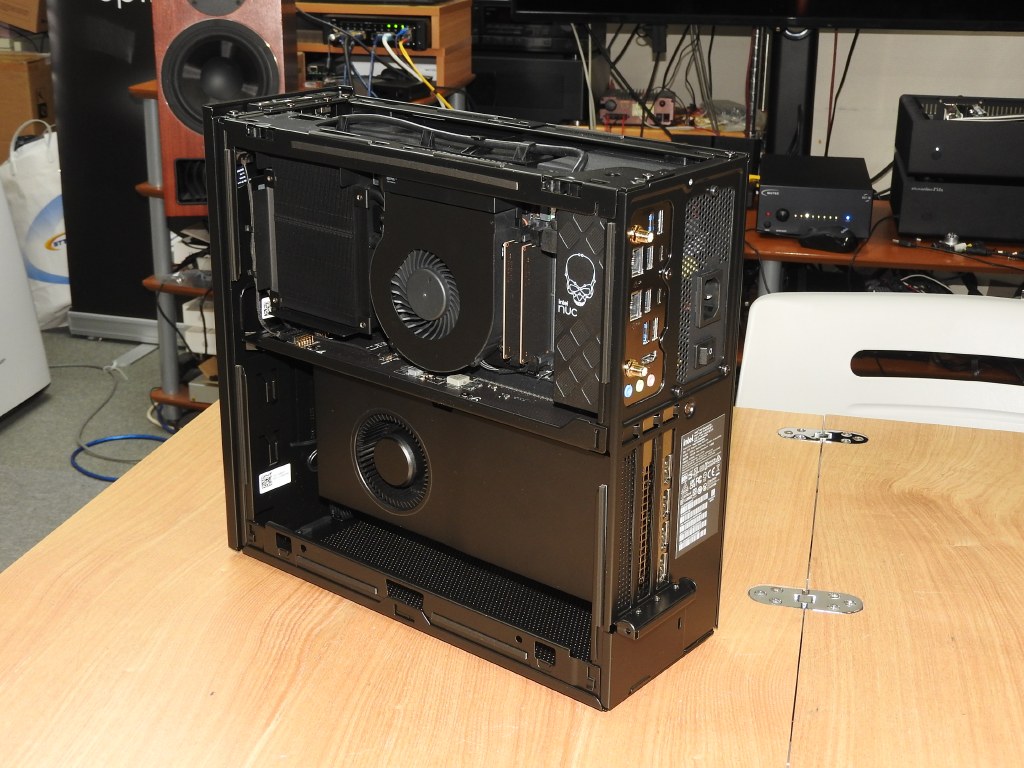 NUC_13_Extreme_akb_1024x768d