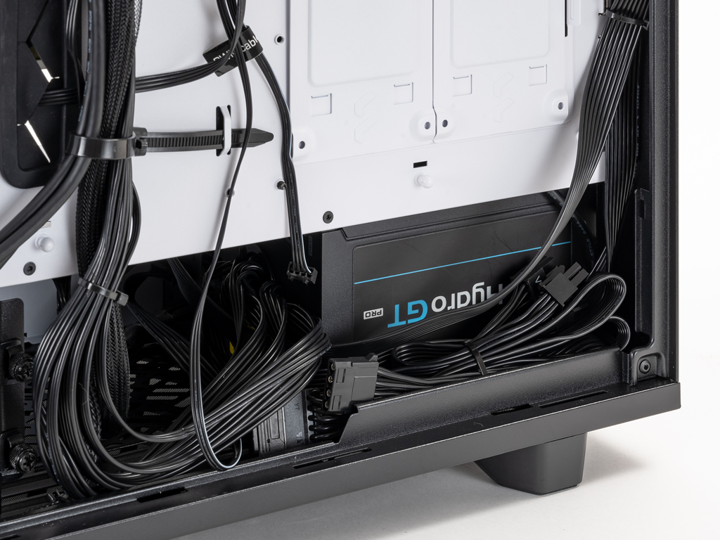 SYCOM G-Master Hydro Z790 ExtremeD5_46