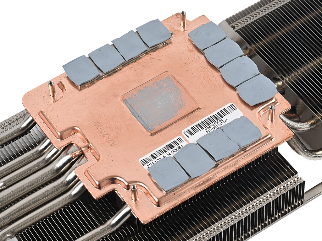 sapphire_nitro_radeon_rx_7900_xtx_45