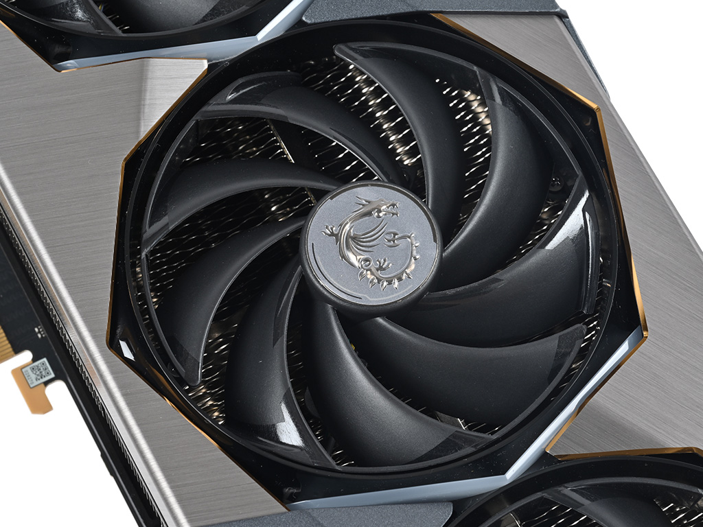 geforce_rtx_4090_suprim_x_18