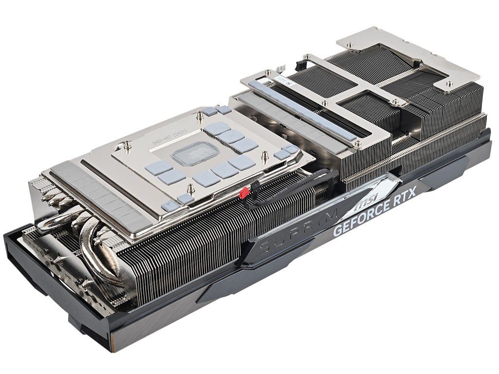 geforce_rtx_4090_suprim_x_41