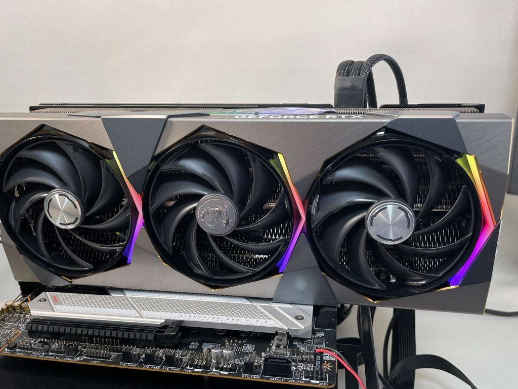 rtx_4090_16gb_suprim_x_test_08
