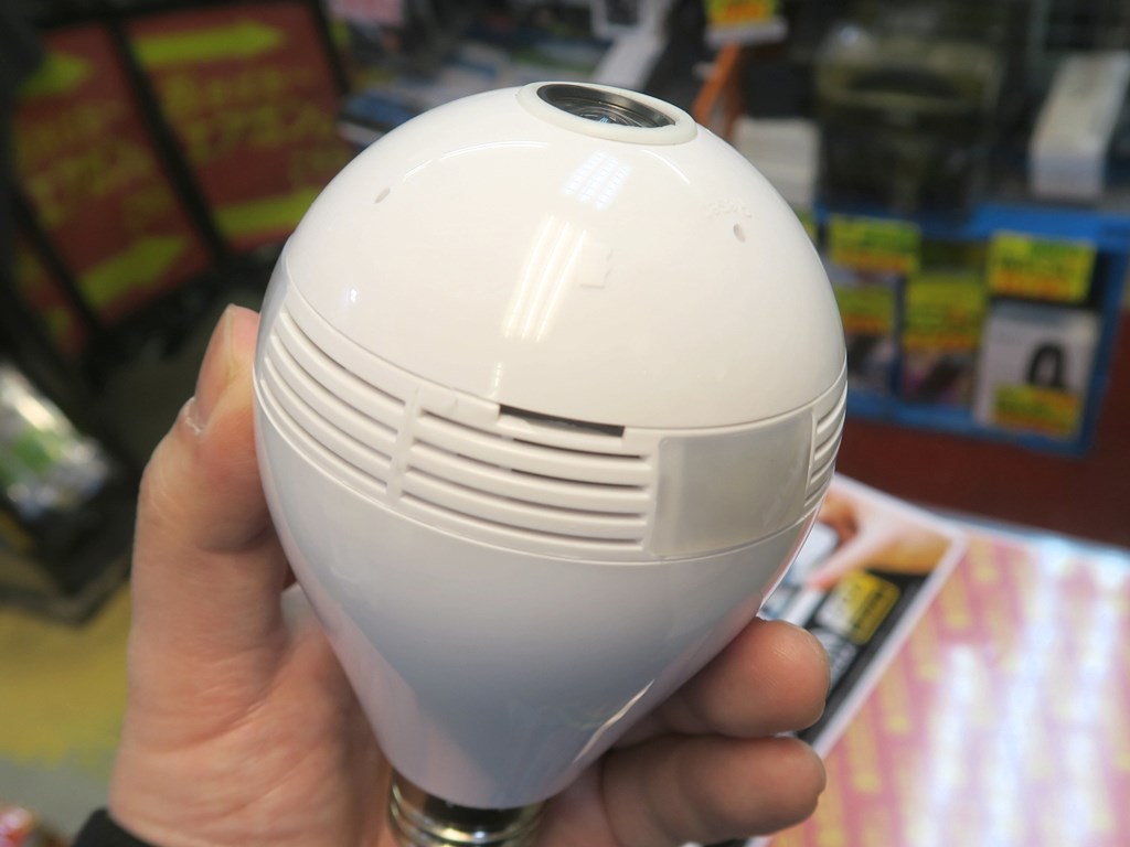 wifi_bulb_camera_1024x768f