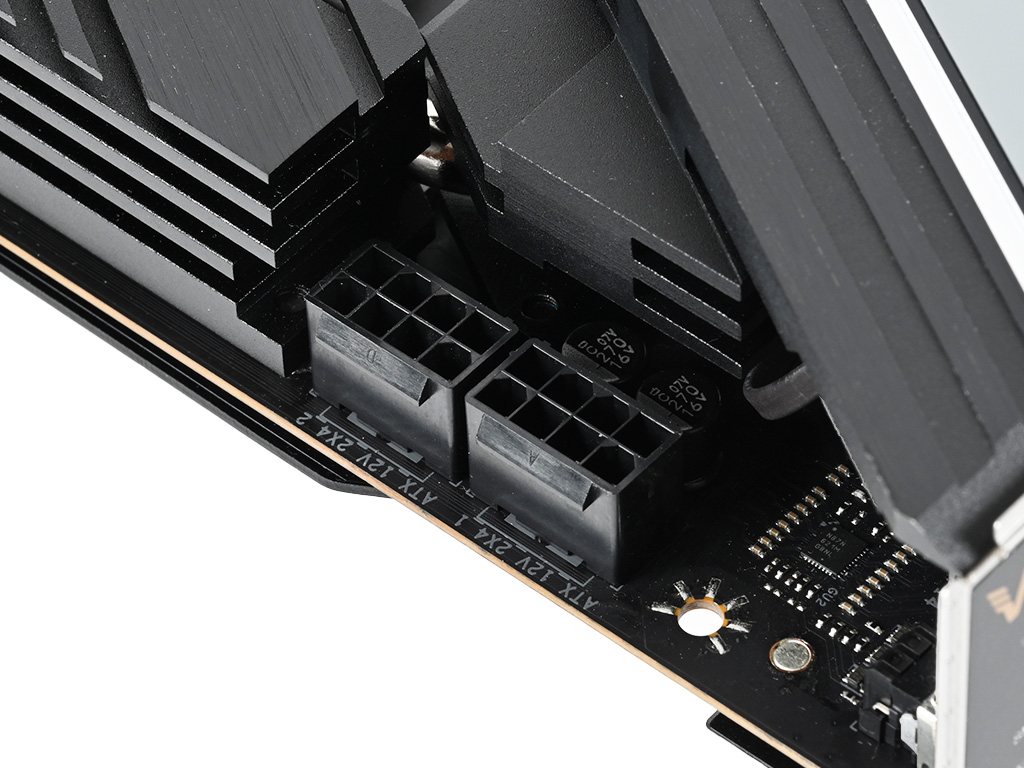 z790_valkyrie_12