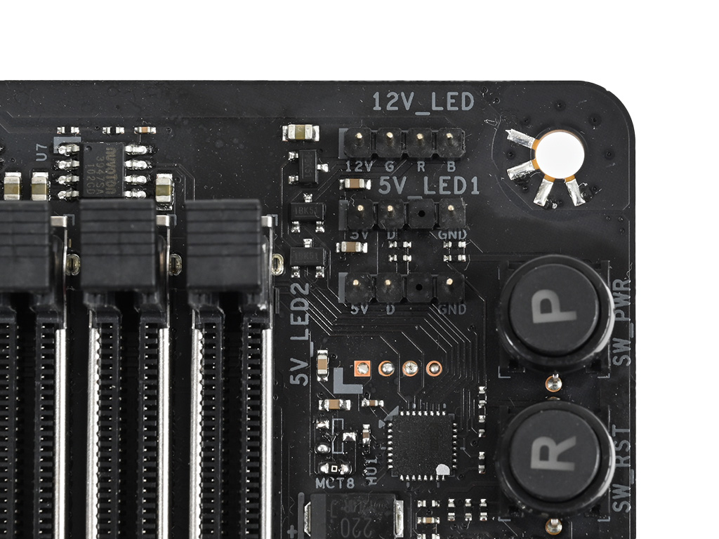 z790_valkyrie_18