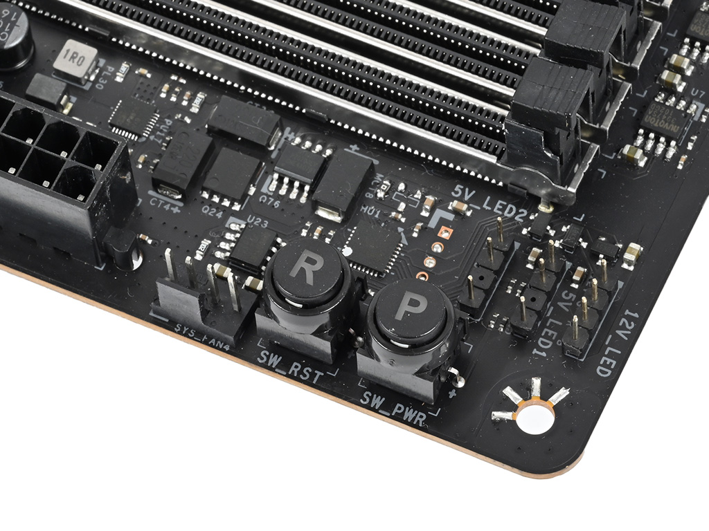 z790_valkyrie_24