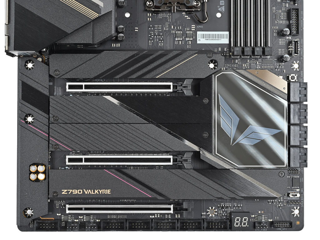 z790_valkyrie_26