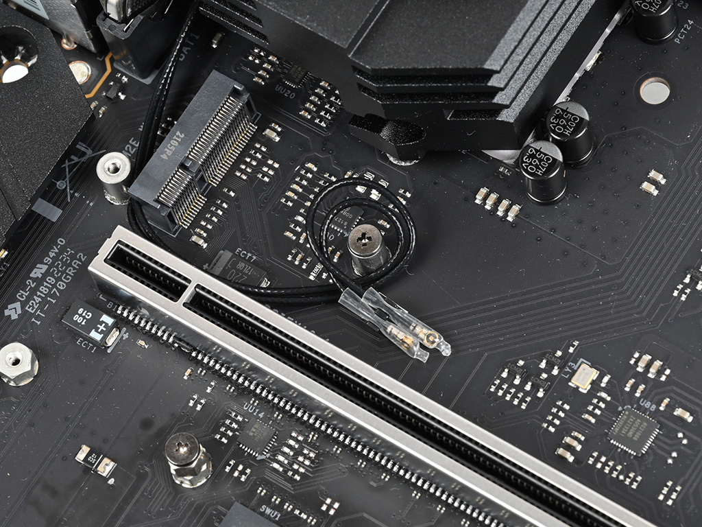 z790_valkyrie_36