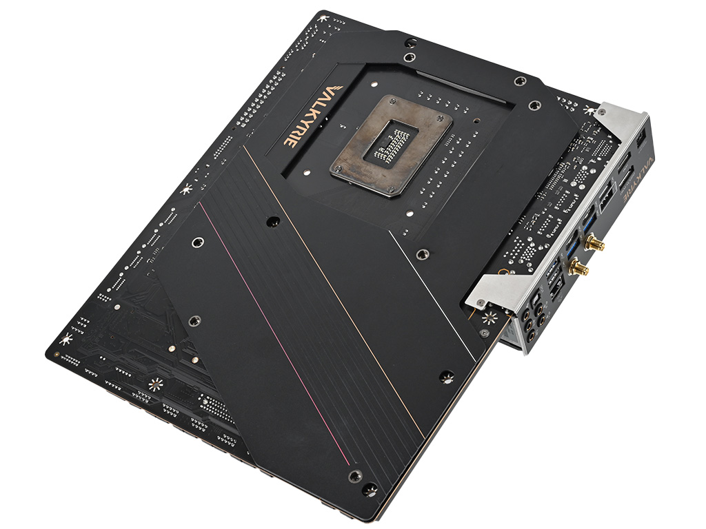 z790_valkyrie_08