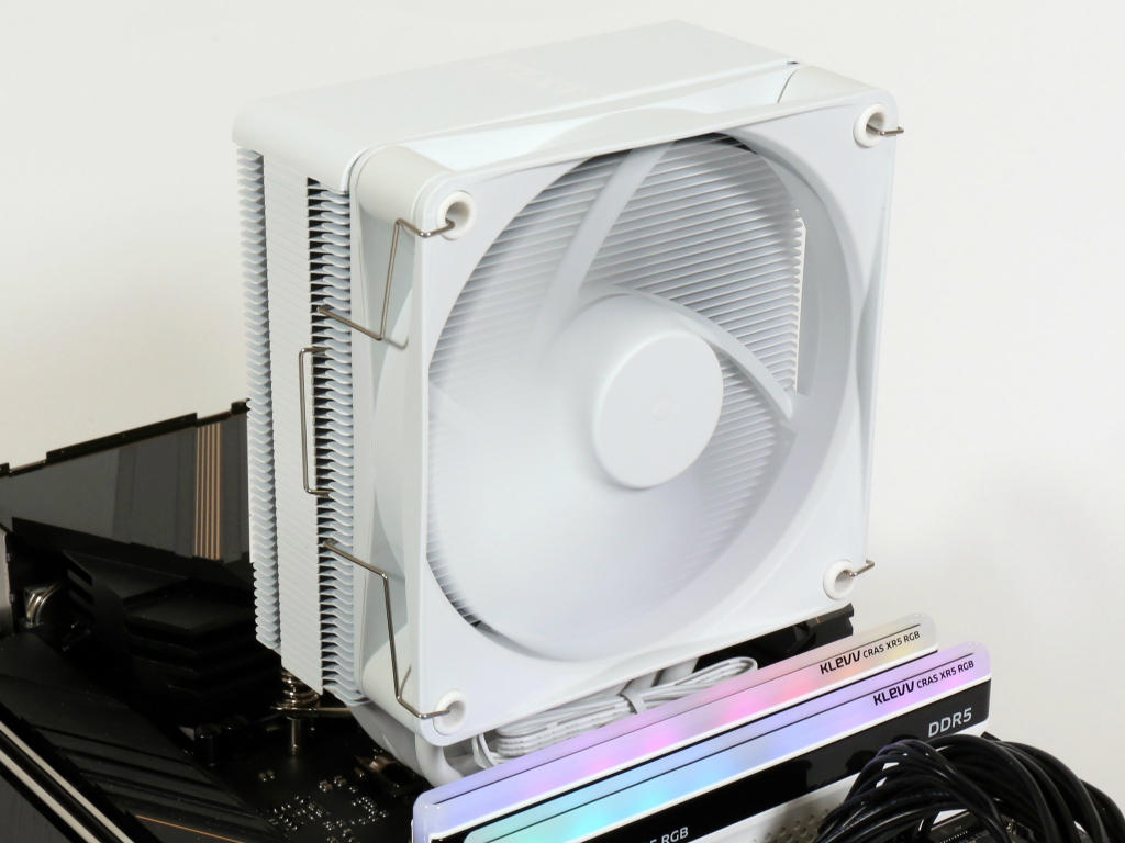 t120_rgb_907_1024x768