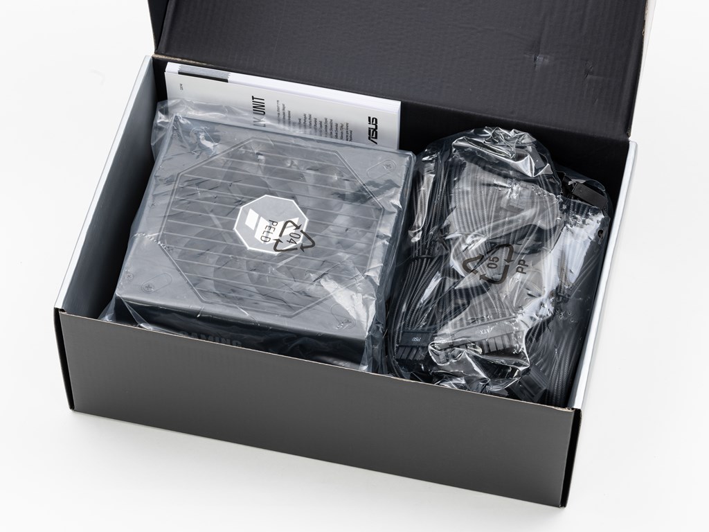 TUF_Gaming_1000W_Gold_06