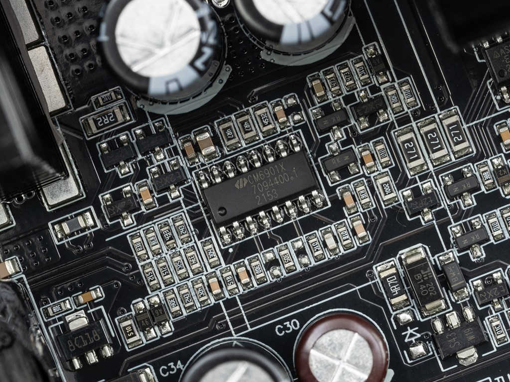 TUF_Gaming_1000W_Gold_54