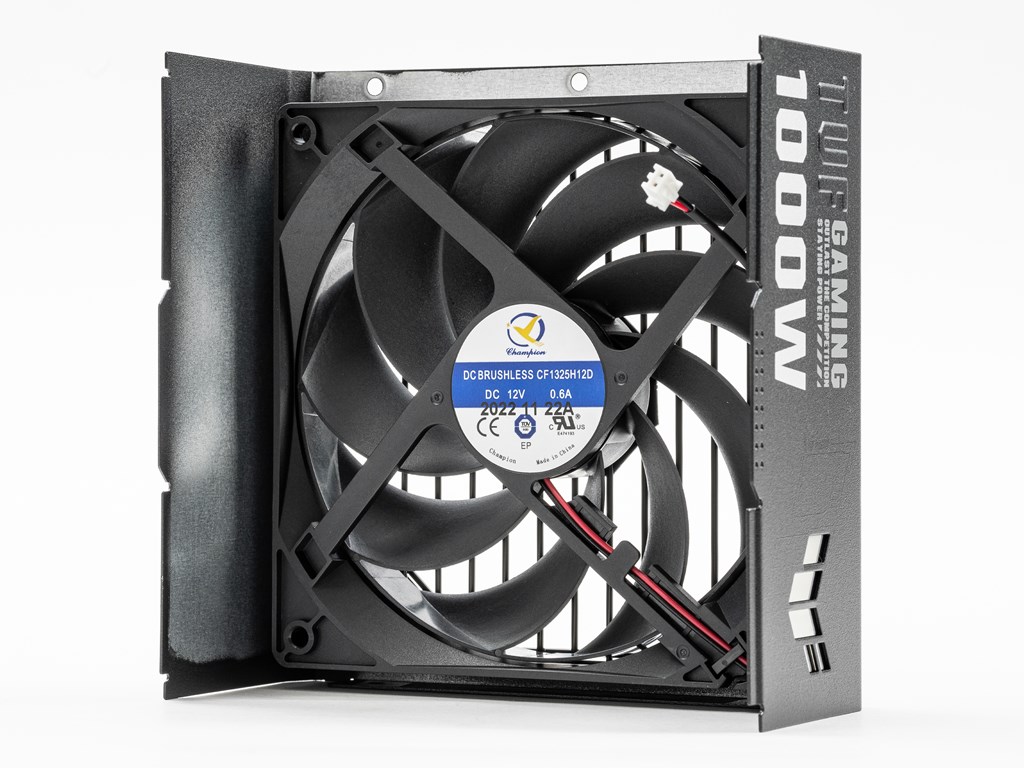 TUF_Gaming_1000W_Gold_61