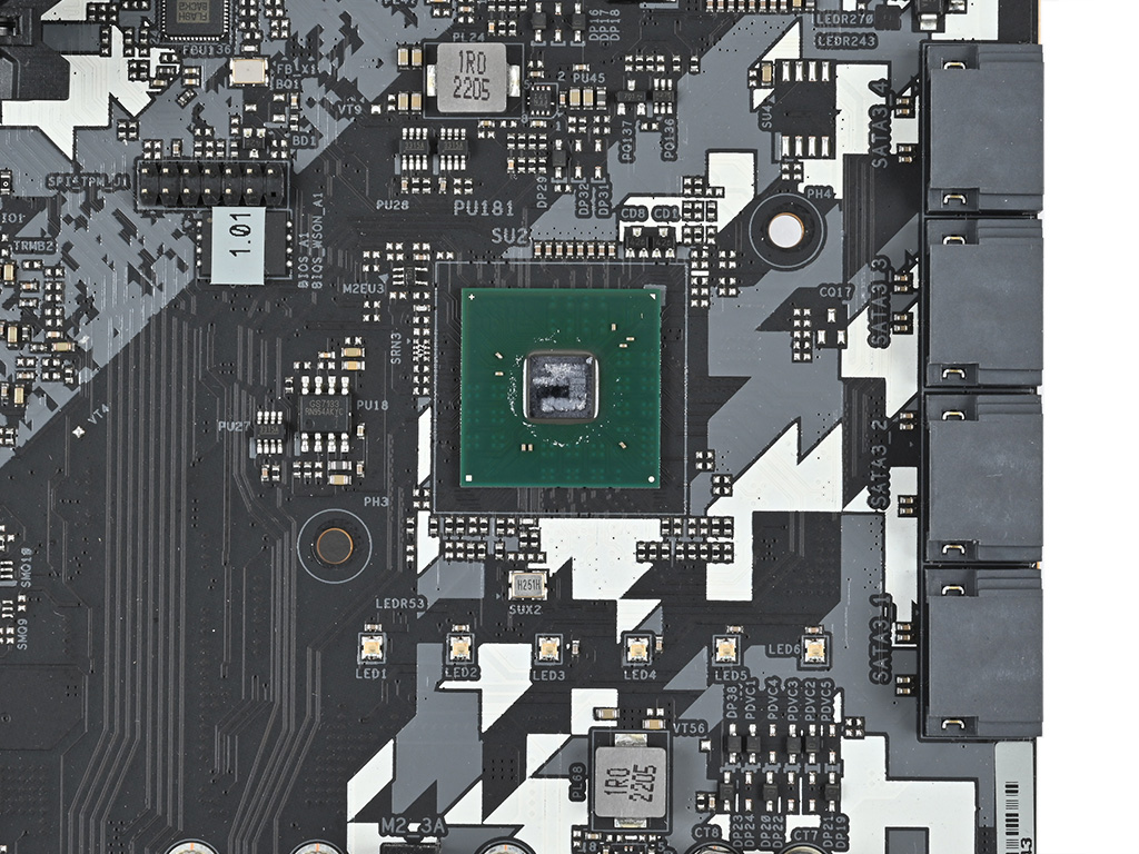 x670e_steellegend_43