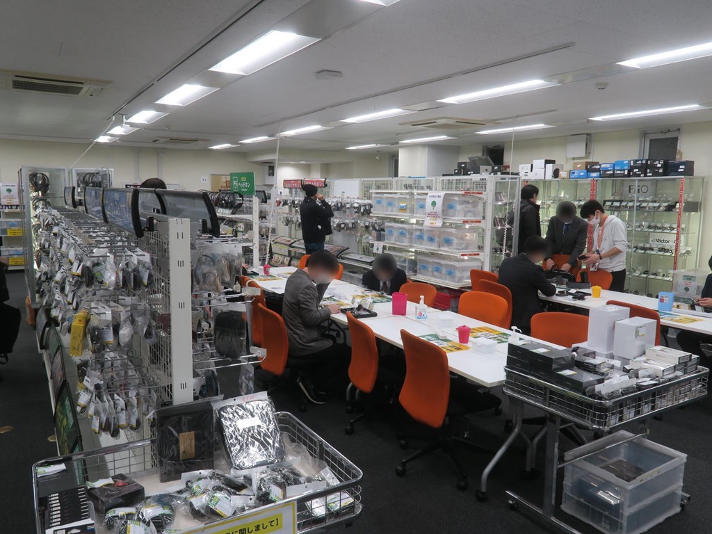 e_earphone_renewal_11