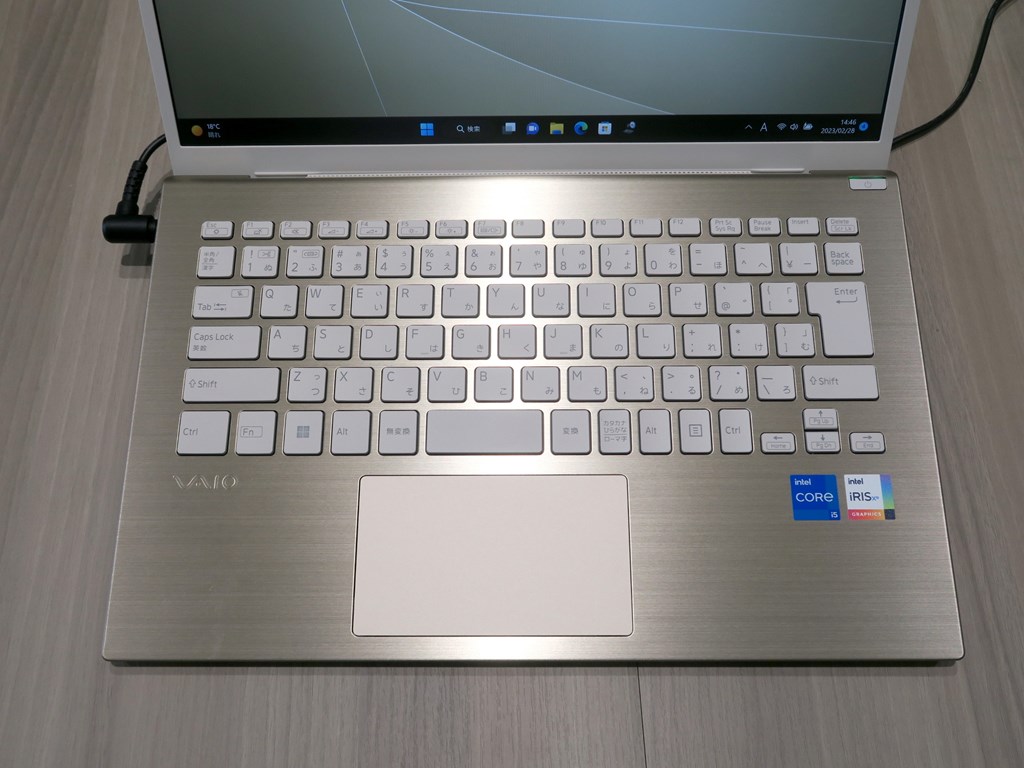 VAIO_F14_F16_09