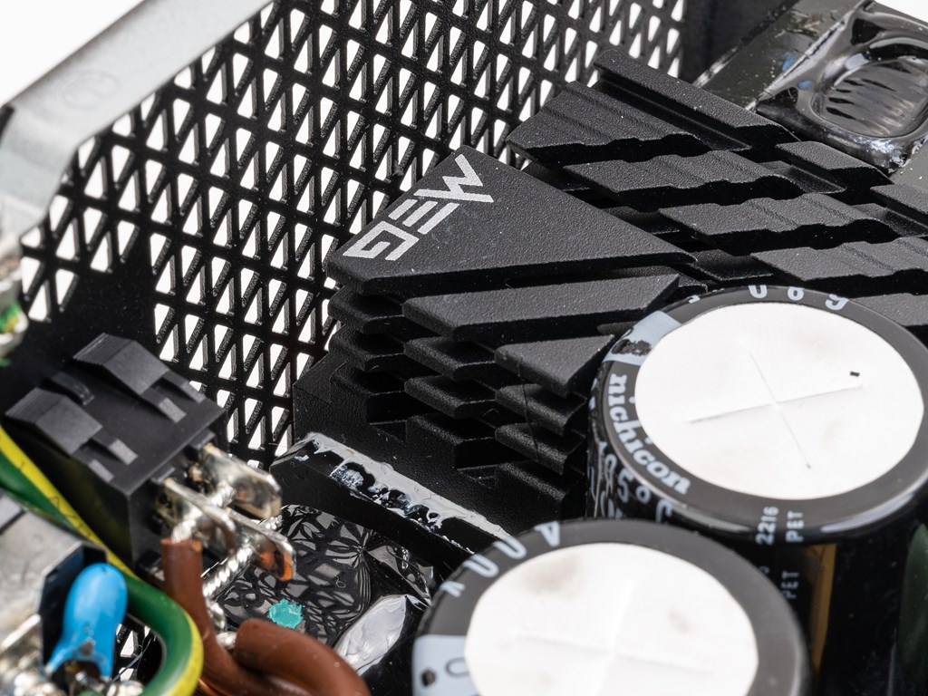 MEG_Ai1300P_PCIE5_review_39